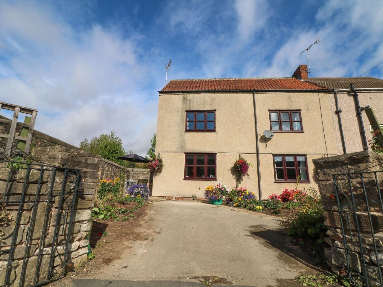 Dove Cottage Clowne Buitenkant foto