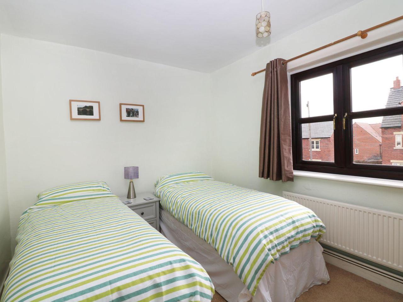 Dove Cottage Clowne Buitenkant foto